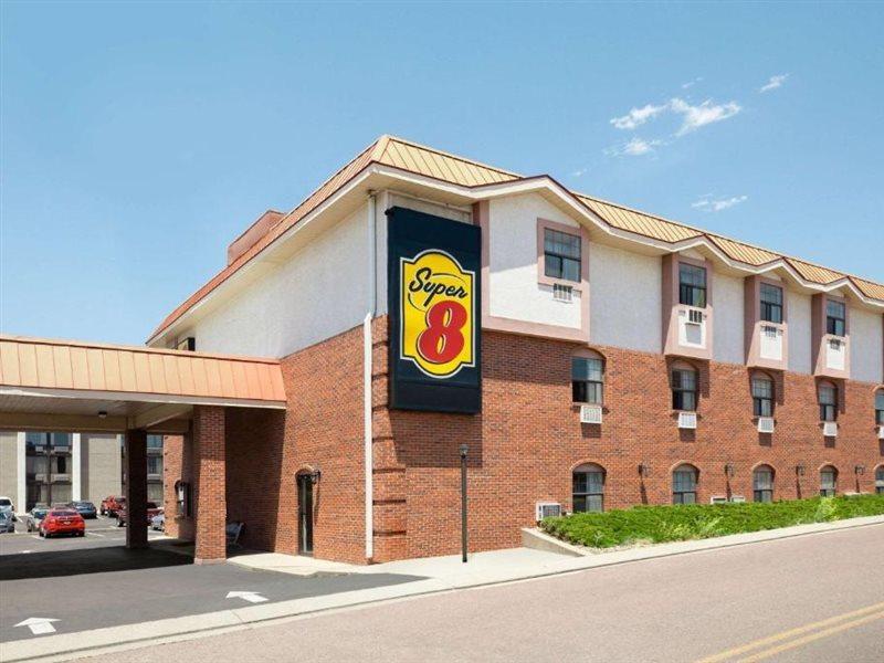 Super 8 By Wyndham Colorado Springs/Afa Area Hotel Exterior foto